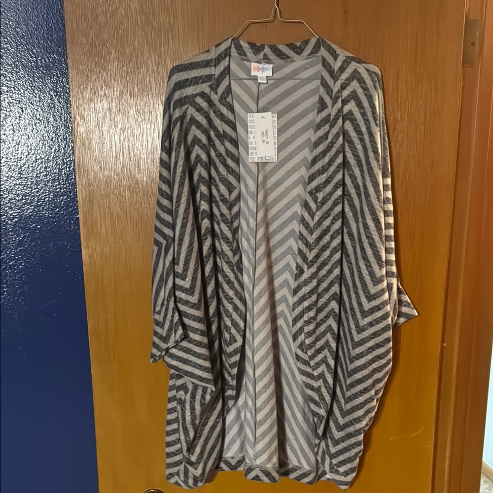LuLaRoe Gray Chevron Cardigan